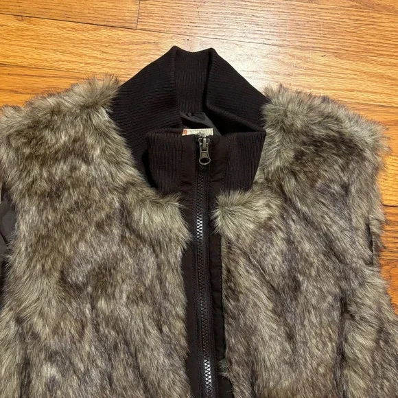 Ruff Hewn Vest NWT - Picture 9 of 9